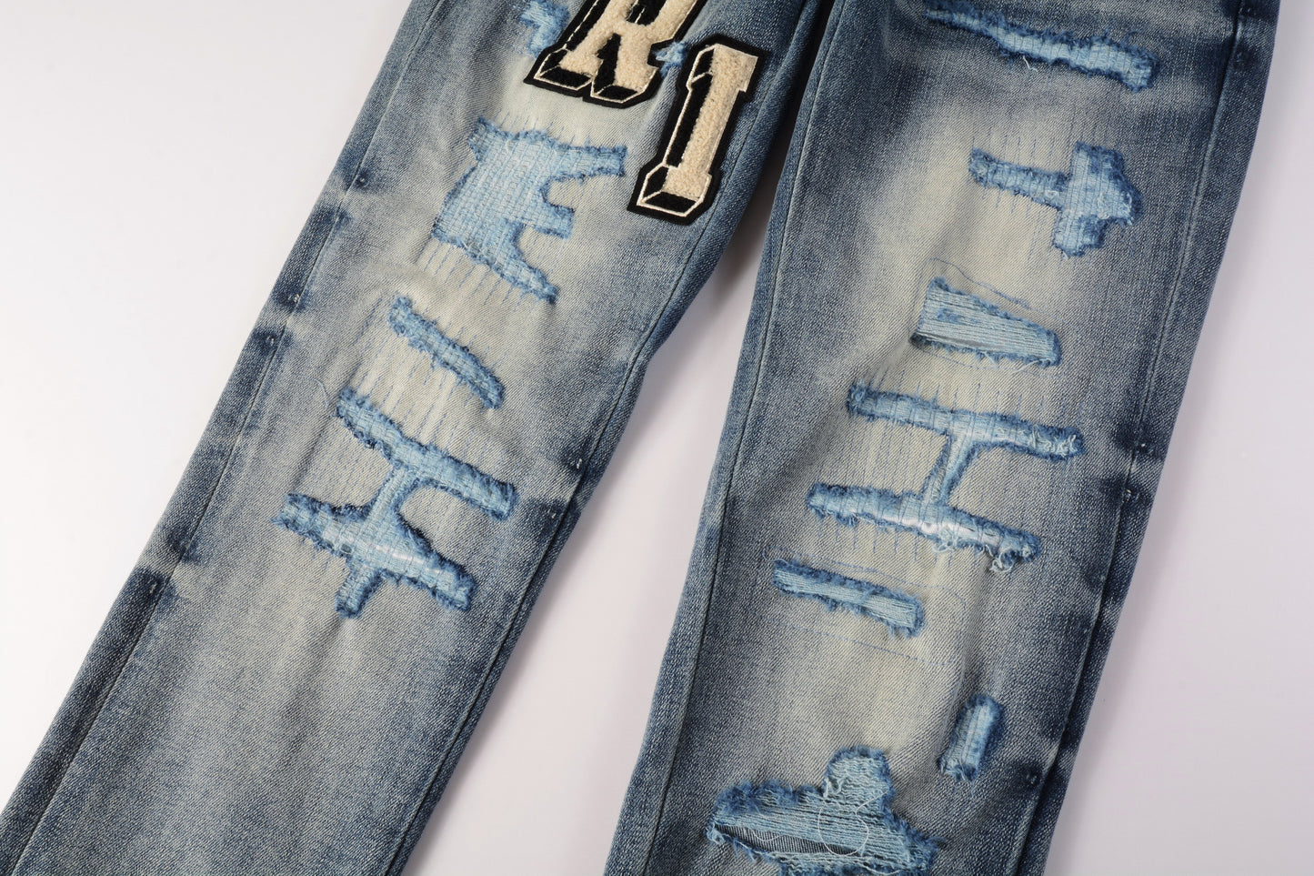 YY AMIRI  jeans 8826